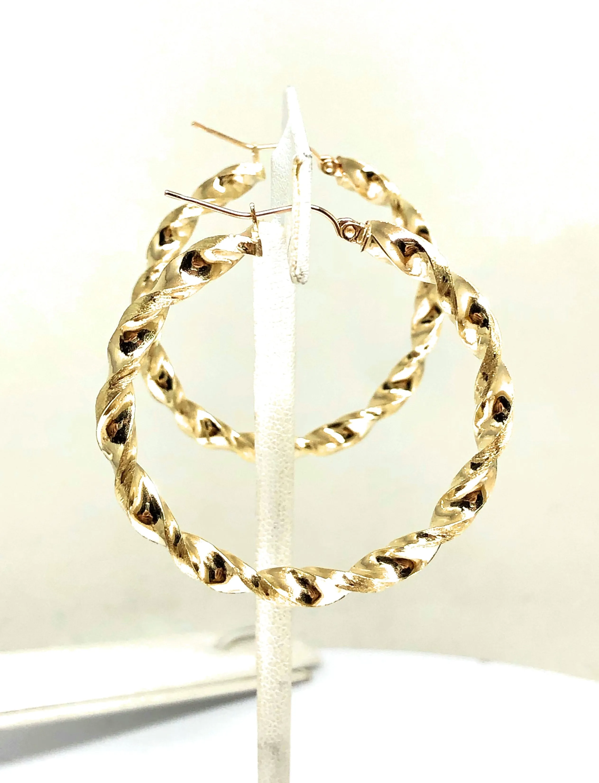 10k Solid Gold Yellow Twist Hoop Earrings 1-1.5 INCH Arracadas