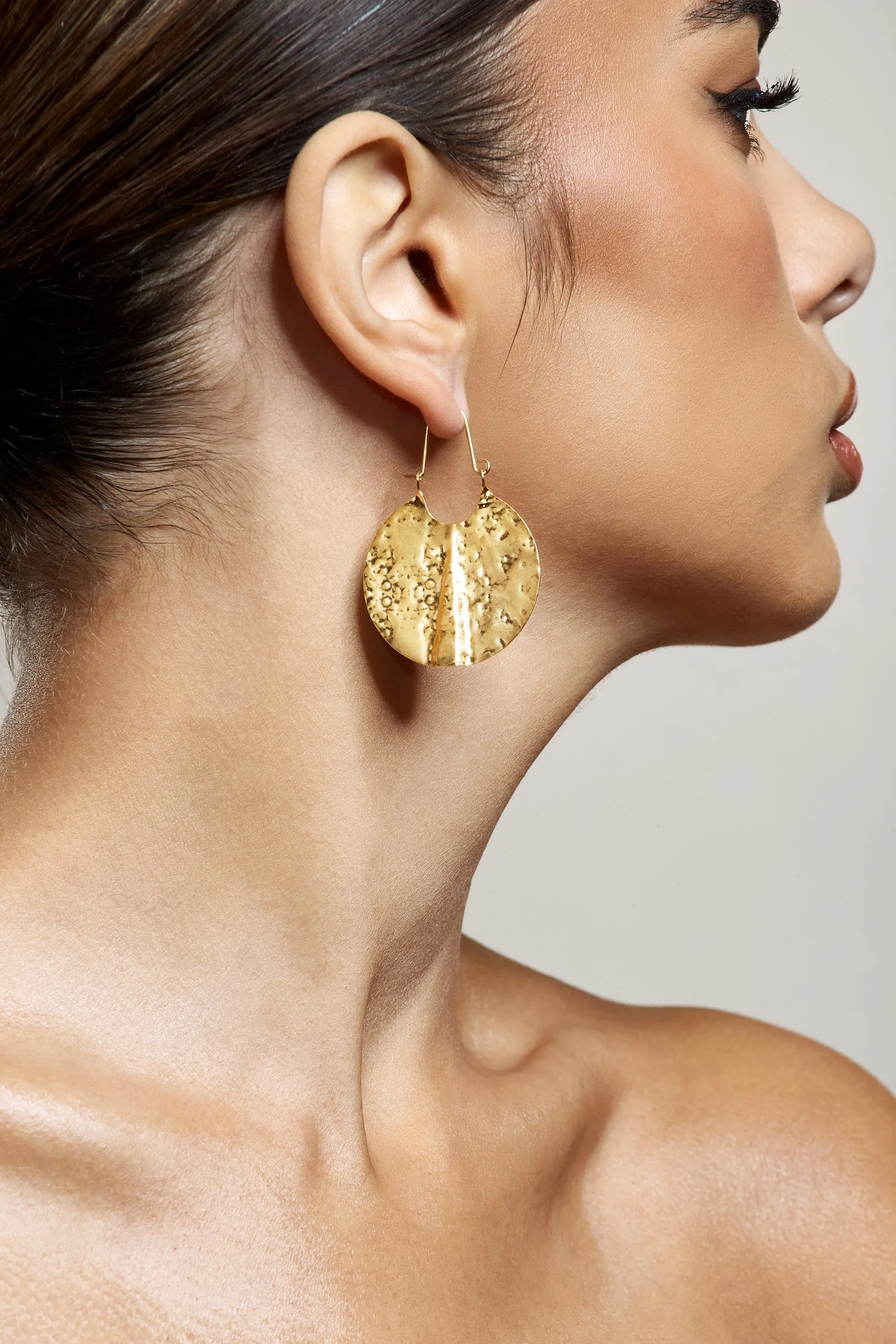 Calista | Gold Textured Disc Earrings