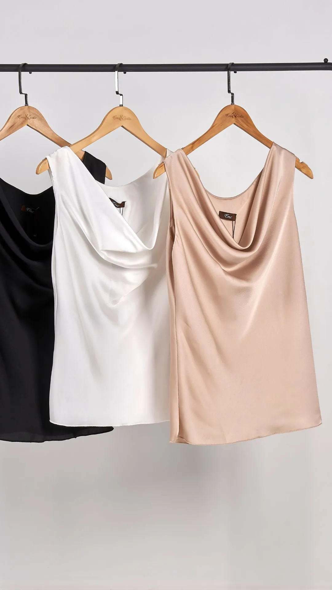 Ema&Carla - Silk Sleeveless Blouse