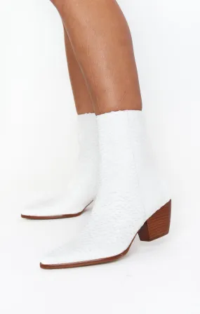 Matisse Caty Bootie ~ White Snake