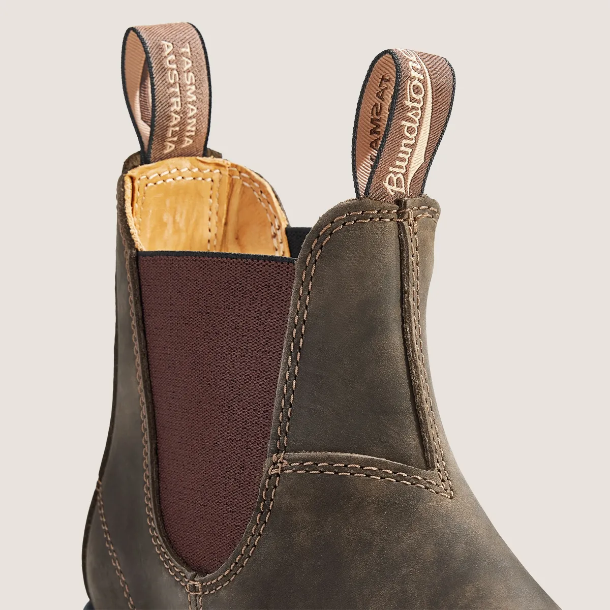 Men's Classics  Chelsea Boots  -  Rustic Brown