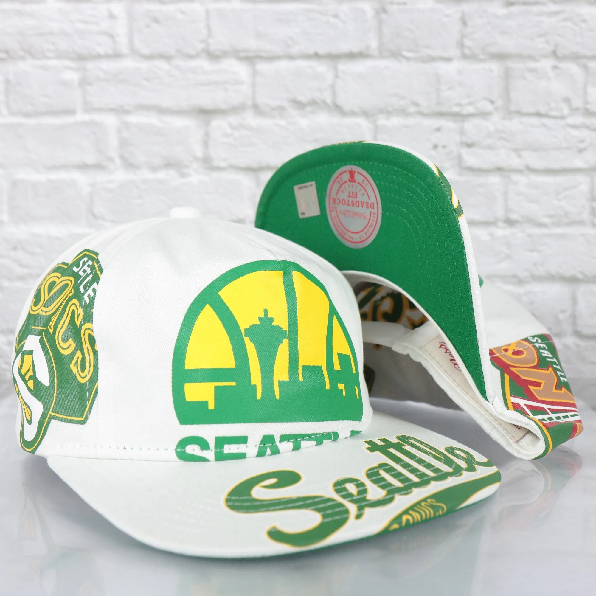 Seattle Supersonics Hardwood Classics In Your Face Deadstock Green bottom | White Snapback Hat