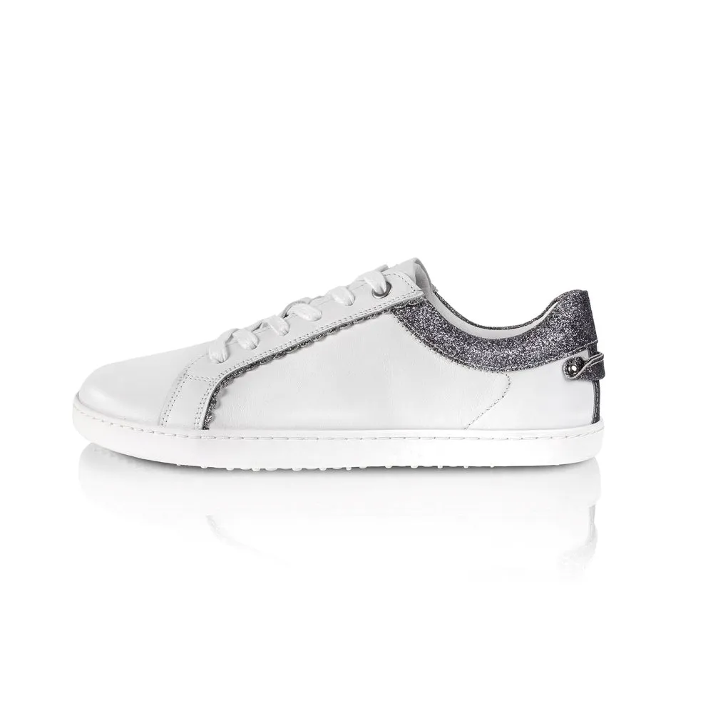 Shapen Feelin Chic Leather Sneaker