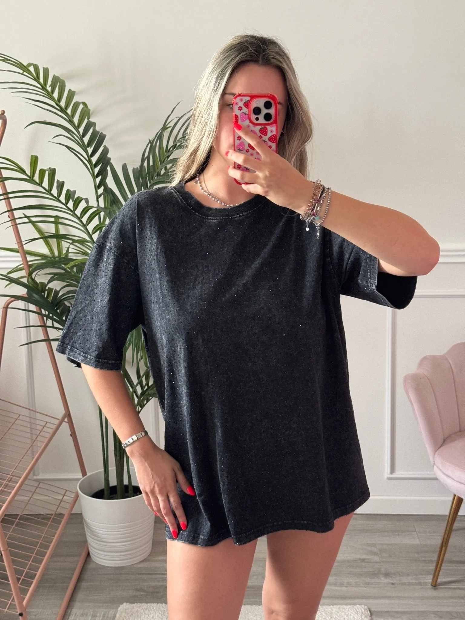 T-shirt oversize con strass gioiello