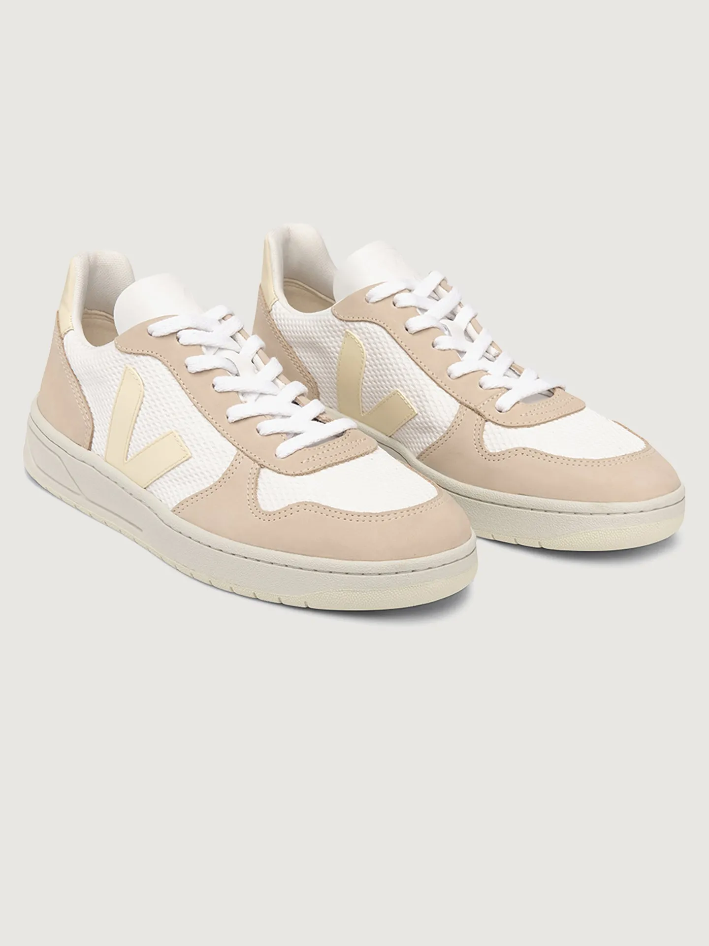 V-10 Sneaker - White-Butter-Almond