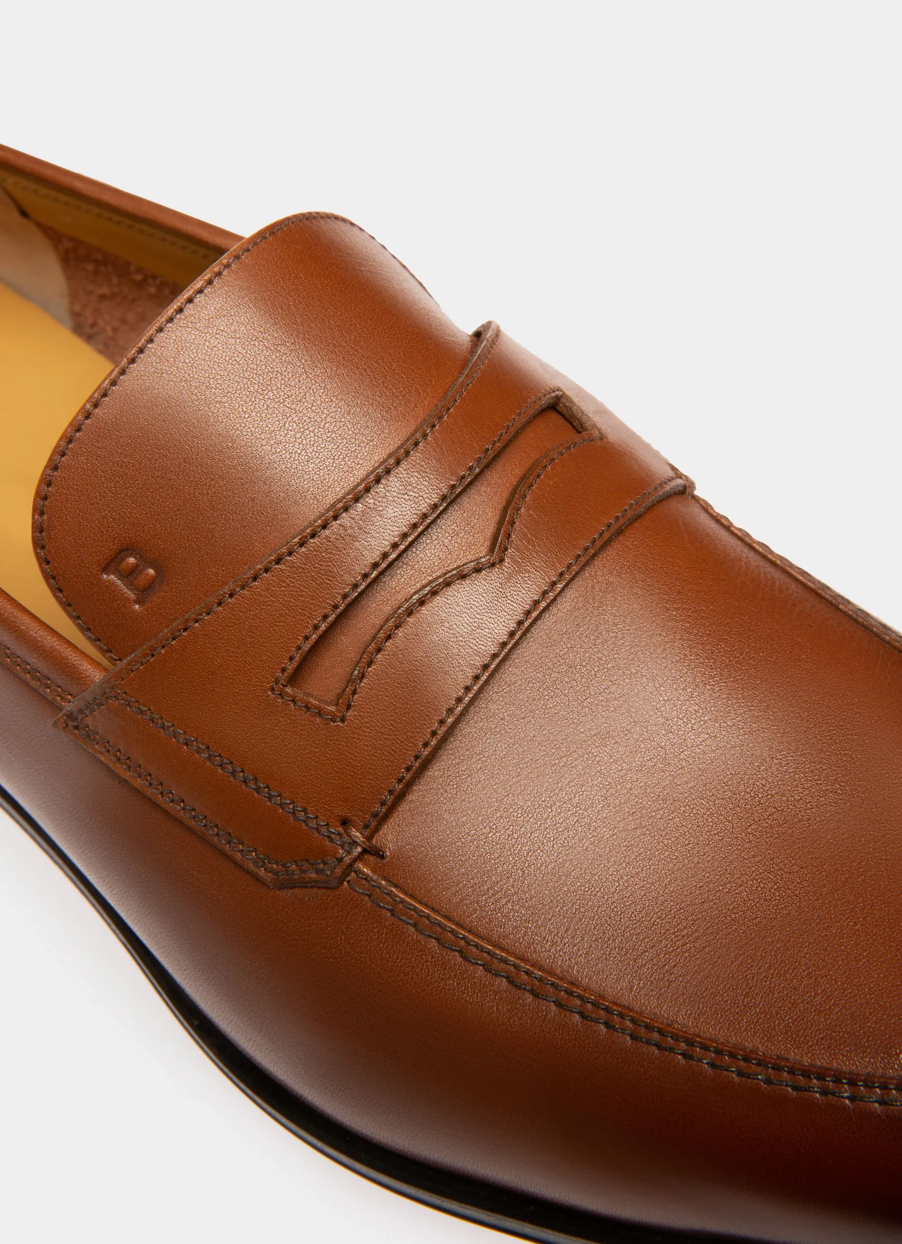 Webb Leather Loafers In Brown 