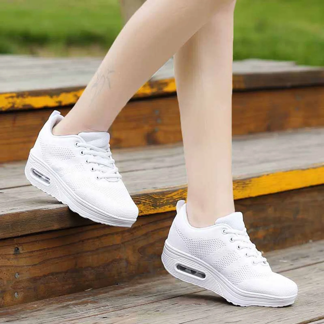 White plain flyknit rocker bottom shoe sneaker