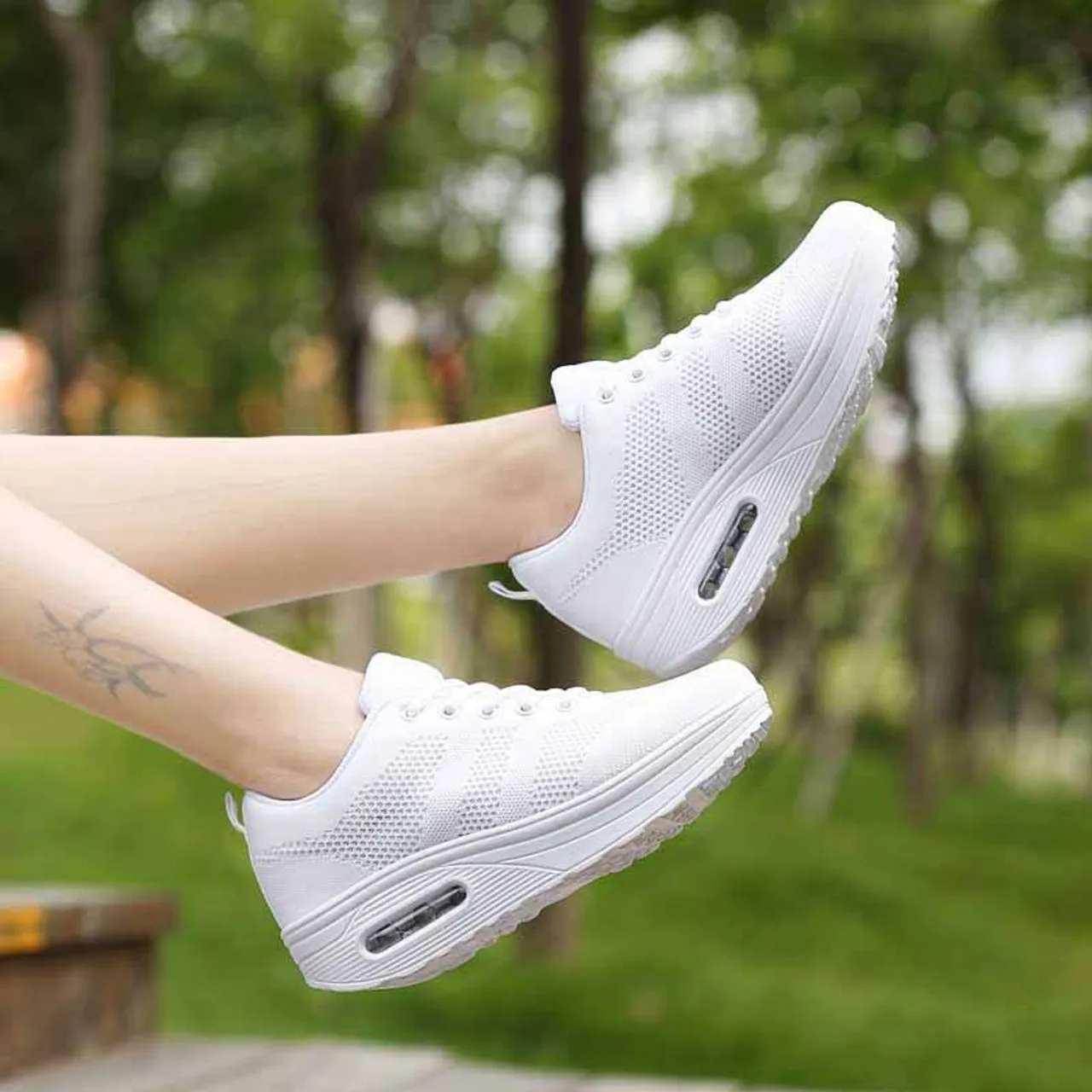 White plain flyknit rocker bottom shoe sneaker